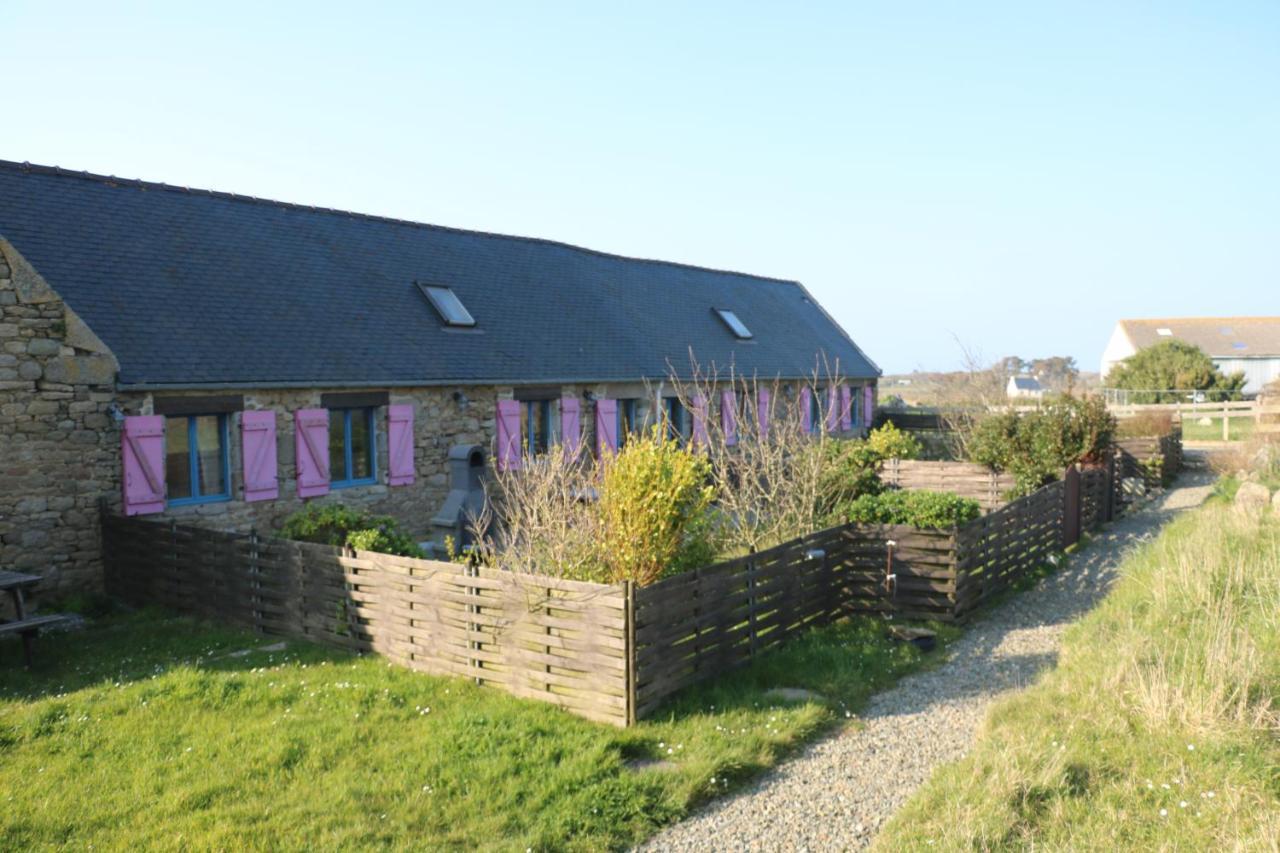 Les Gites Aux Volets Roses Landunvez Екстер'єр фото